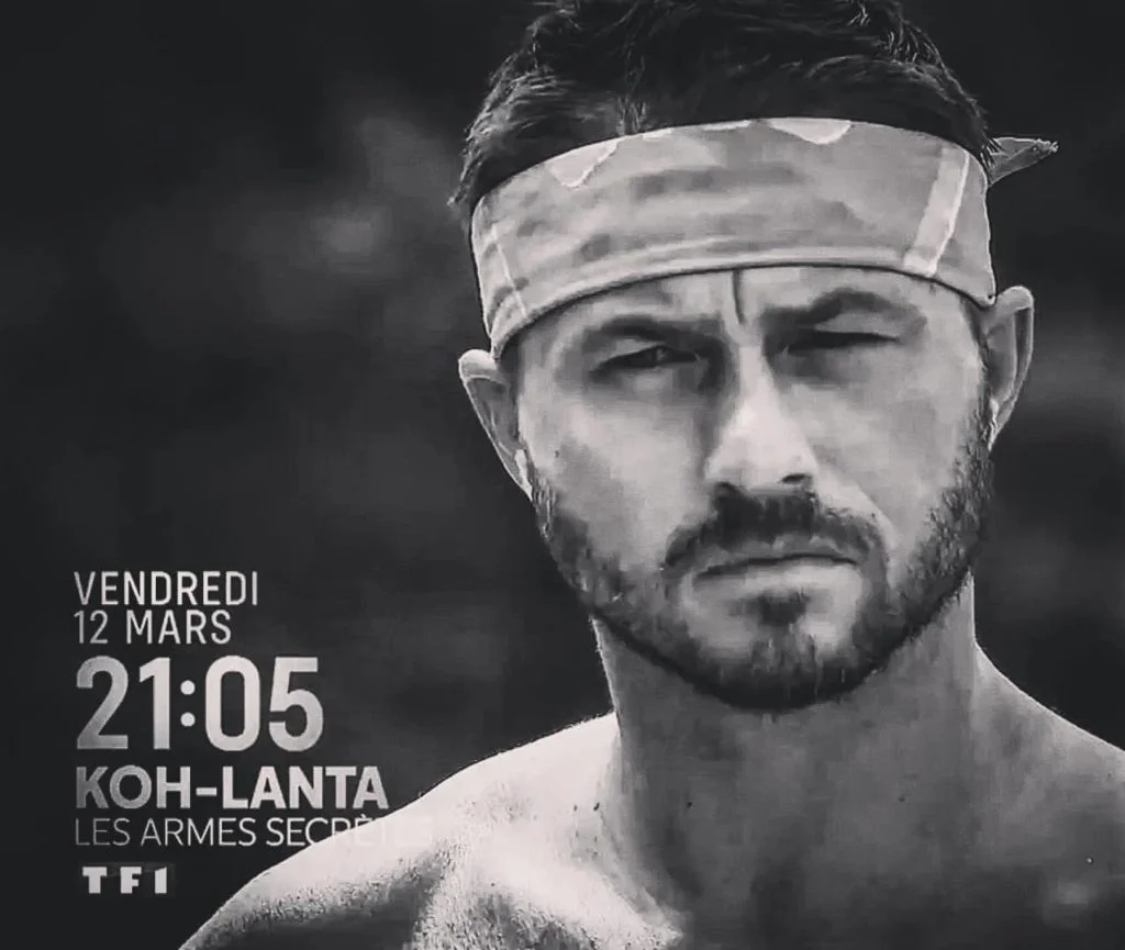 Aurélien de Koh-Lanta 2021 testant un skate électrique Evo-Spirit