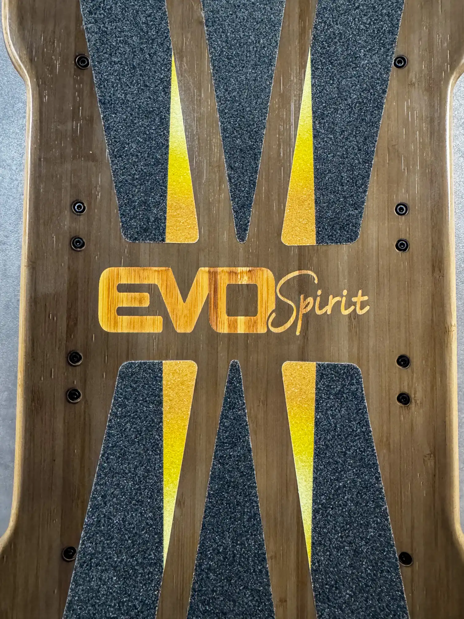 Plateau bambou érable Xplorer V2 Pro grip tape Gold